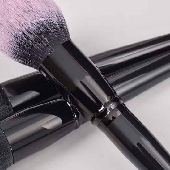 High Quality Black Soft Synthetic Hair Makeup Powder Lip Eyeliner Cosmetic Brush
